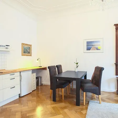 Waldstrassenviertel *